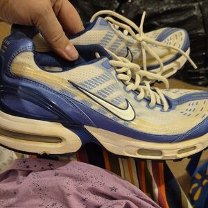 Nike Air Max Blue and Cream Sneakers